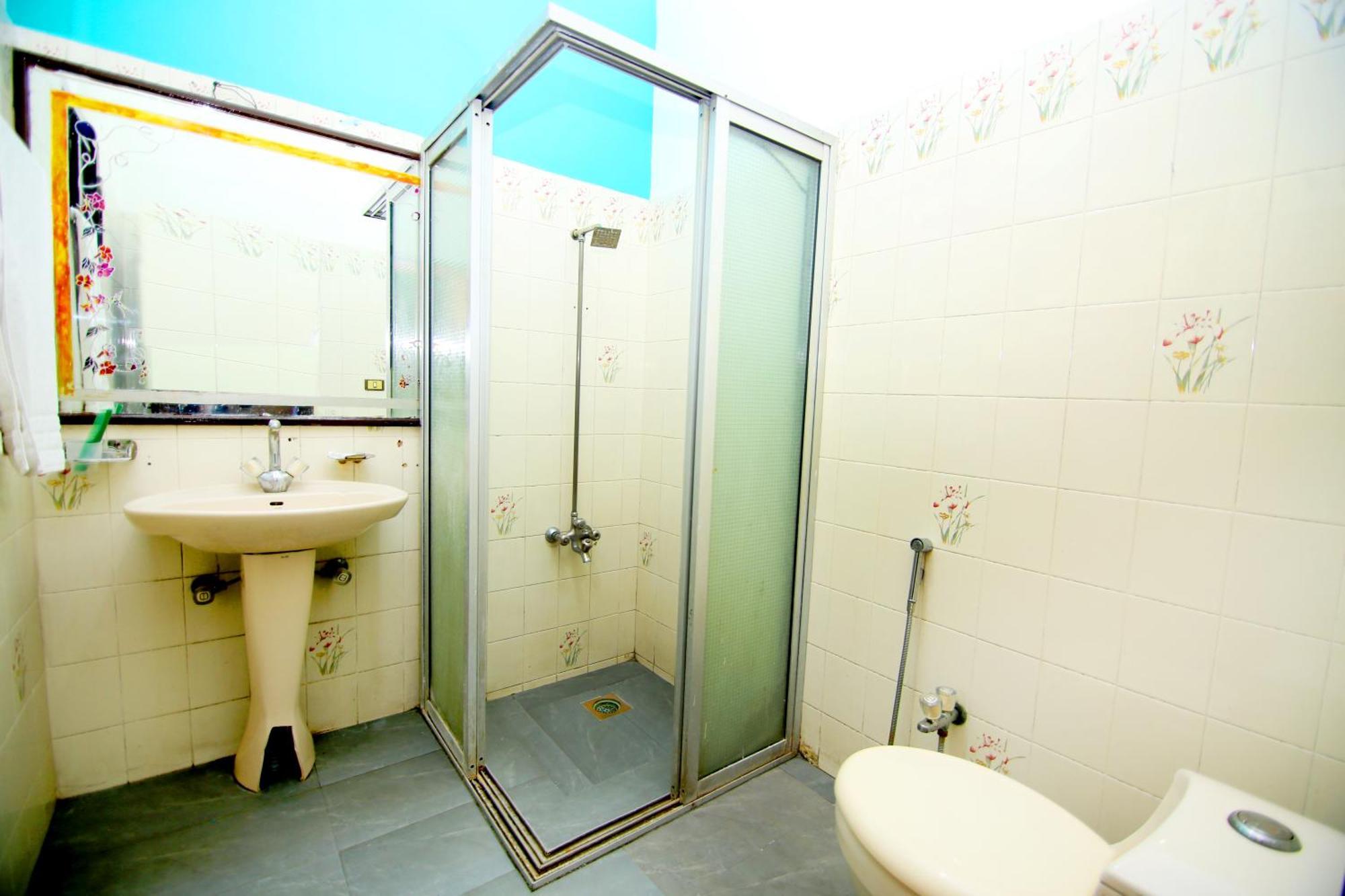 Premier Inn Mall ลาฮอร์ ภายนอก รูปภาพ